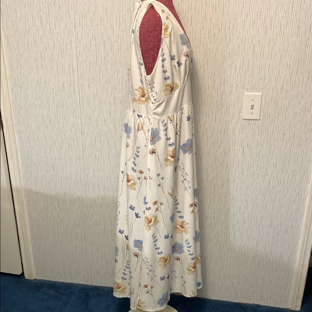 Floral Sleeveless Maxi Dress- White & Blue XXL Sundress Swimsuit Coverup Beach